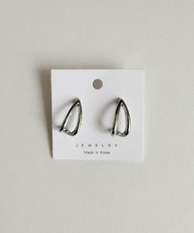 ミニマルトライアングルピアス