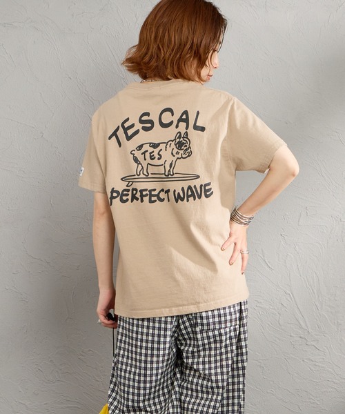 The Endless Summer（エンドレスサマー）の「[The Endless Summer/エンドレスサマー] 別注 手描き風 バックプリントTシャツ（Tシャツ/カットソー・レディース・ベージュ/ブラック/ホワイト・S/M/L/XL）」の20枚目の写真