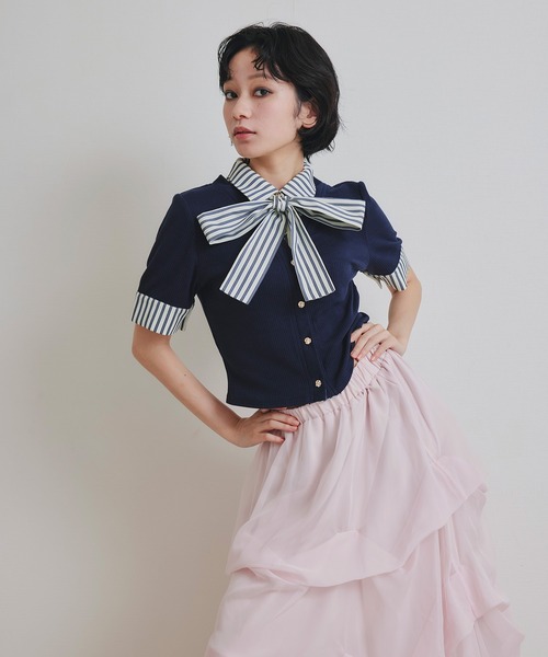 REDYAZEL(レディアゼル)の「ストライプリボンタイレイヤードニットトップス(ニット/セーター・レディース・ネイビー/レッド/キナリ・FREE)」の12枚目の写真