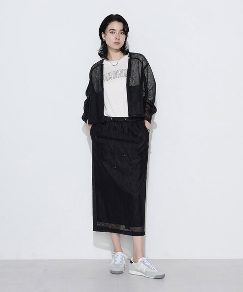 K.T KIYOKO TAKASE(キヨコタカセ)の「【セットアップ対応】リネンシアーラッセル ブルゾン(ブルゾン・レディース・サックスブルー/キナリ/ブラック・9号/11号)」の4枚目の写真