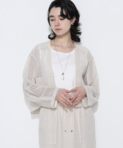 K.T KIYOKO TAKASE(キヨコタカセ)の「【セットアップ対応】リネンシアーラッセル ブルゾン(ブルゾン・レディース・サックスブルー/キナリ/ブラック・9号/11号)」の13枚目の写真