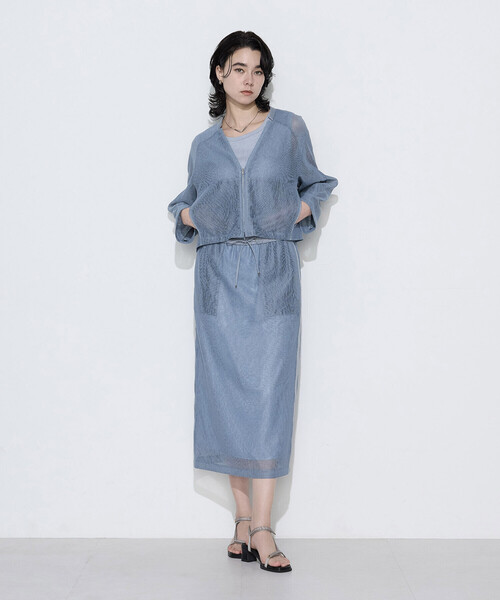 K.T KIYOKO TAKASE(キヨコタカセ)の「【セットアップ対応】リネンシアーラッセル ブルゾン(ブルゾン・レディース・サックスブルー/キナリ/ブラック・9号/11号)」の17枚目の写真