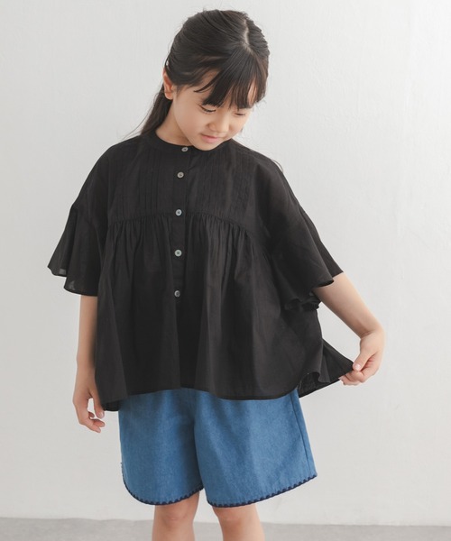 URBAN RESEARCH DOORS(アーバンリサーチドアーズ)の「『親子リンク』コットンボイルピンタックブラウス(KIDS)(シャツ/ブラウス・キッズ・ブラック/ブルー・120/105/135)」の4枚目の写真