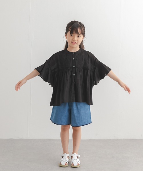 URBAN RESEARCH DOORS(アーバンリサーチドアーズ)の「『親子リンク』コットンボイルピンタックブラウス(KIDS)(シャツ/ブラウス・キッズ・ブラック/ブルー・120/105/135)」の8枚目の写真