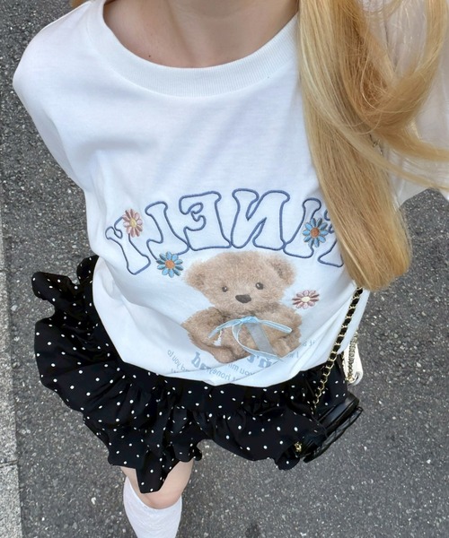 continuer de NICE CLAUP(コンティニューデナイスクラップ)の「くまちゃんとお花ロゴT(Tシャツ/カットソー・レディース・ブラック/オートミール/ピンク/オフホワイト・FREE)」の2枚目の写真