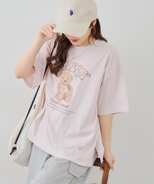 continuer de NICE CLAUP(コンティニューデナイスクラップ)の「くまちゃんとお花ロゴT(Tシャツ/カットソー・レディース・ブラック/オートミール/ピンク/オフホワイト・FREE)」の4枚目の写真
