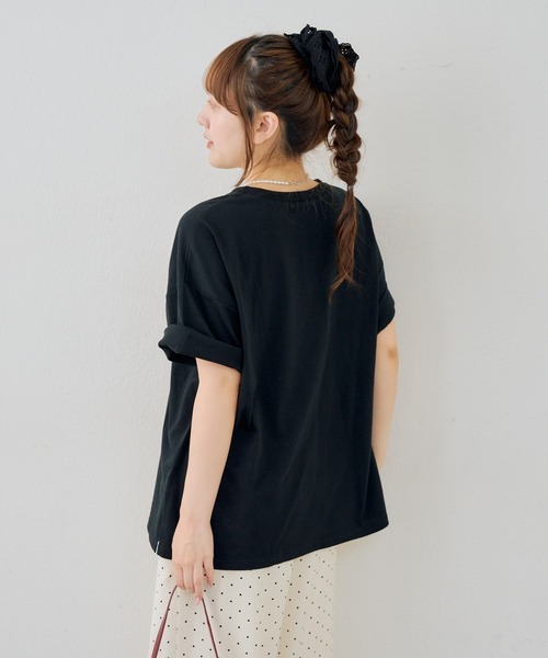 continuer de NICE CLAUP(コンティニューデナイスクラップ)の「くまちゃんとお花ロゴT(Tシャツ/カットソー・レディース・ブラック/オートミール/ピンク/オフホワイト・FREE)」の22枚目の写真