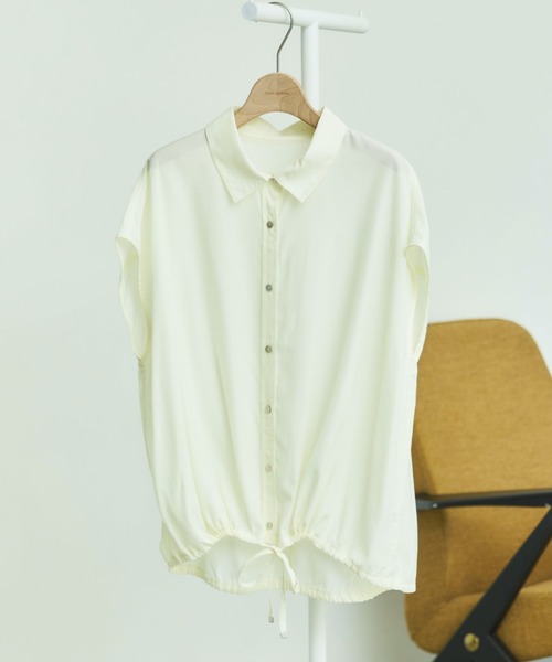 Doux archives(ドゥアルシーヴ)の「裾ドロストフレンチスリーブシャツ(シャツ/ブラウス・レディース・グリーン/ブルー/オフホワイト・FREE)」の16枚目の写真