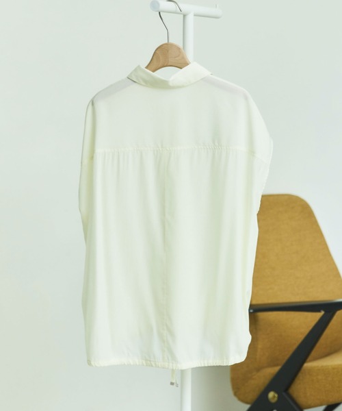 Doux archives(ドゥアルシーヴ)の「裾ドロストフレンチスリーブシャツ(シャツ/ブラウス・レディース・グリーン/ブルー/オフホワイト・FREE)」の17枚目の写真
