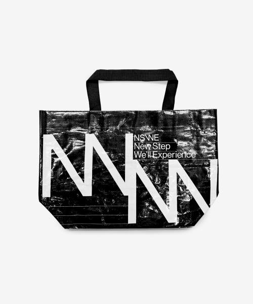 NSWE(ヌシェ)の「リユースバッグ -NSWBAGBK(メッセンジャーバッグ・メンズ・ブラック・ONE SIZE)」の3枚目の写真