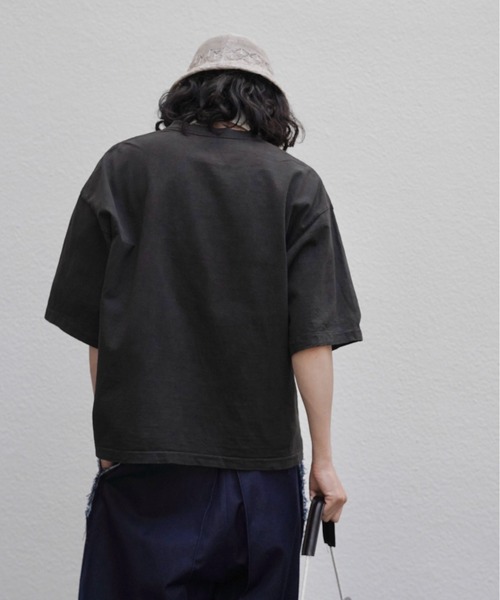 yoko sakamoto（ヨーコサカモト）の「【YOKO SAKAMOTO】BOX TUBE T-SHIRT（Tシャツ/カットソー・メンズ・ダークブラウン・FREE）」の8枚目の写真