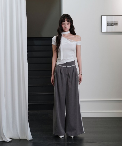andwang(アンドワン)の「Side lace slacks(スラックス・レディース・ブラック/グレー・SMALL/MEDIUM)」の7枚目の写真
