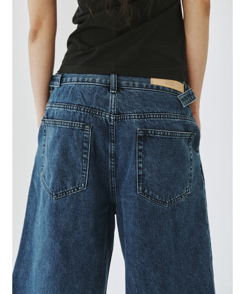 PLZPROJECT(プリーズプロジェクト)の「SIDE ADJUST BERMUDA SHORTS, BLUE(その他パンツ・レディース・その他・1/2)」の6枚目の写真
