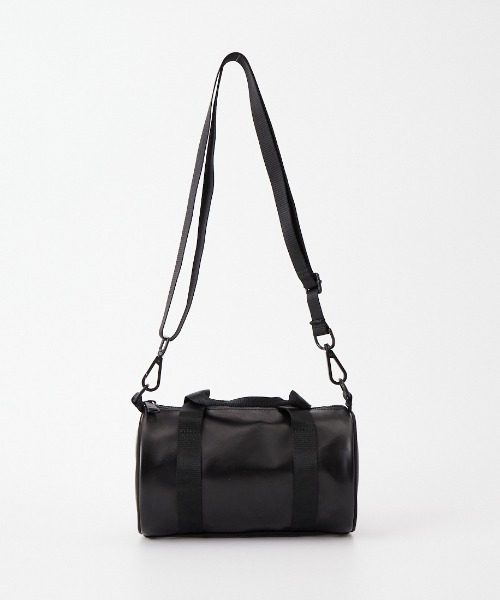 FRED PERRY（フレッドペリー）の「【WEB限定】[FRED PERRY/フレッドペリー] クラシックミニ バレルバッグ（ショルダーバッグ・レディース・ブラック系/ブラック・ONE SIZE）」の17枚目の写真