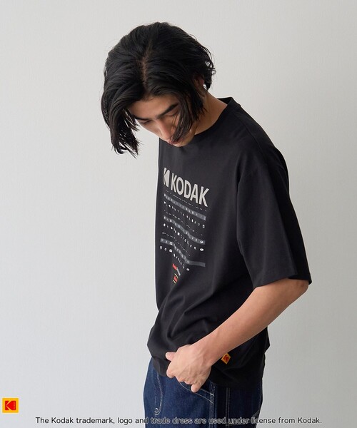 KODAK(コダック)の「Kodak(コダック)ロゴプリントTシャツ(Tシャツ/カットソー・メンズ・ブラック/ホワイト・L/M/S/XL)」の6枚目の写真