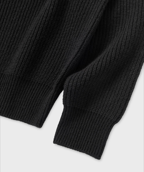 NONBLANK(ノンブランク)の「ルーズフィットジップアップカラーニット_BLACK(ニット/セーター・メンズ・ブラック・MEDIUM/LARGE/X-LARGE)」の6枚目の写真