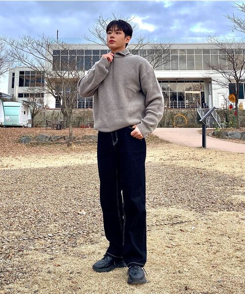 NONBLANK(ノンブランク)の「ルーズフィットジップアップカラーニット_BLACK(ニット/セーター・メンズ・ブラック・MEDIUM/LARGE/X-LARGE)」の14枚目の写真