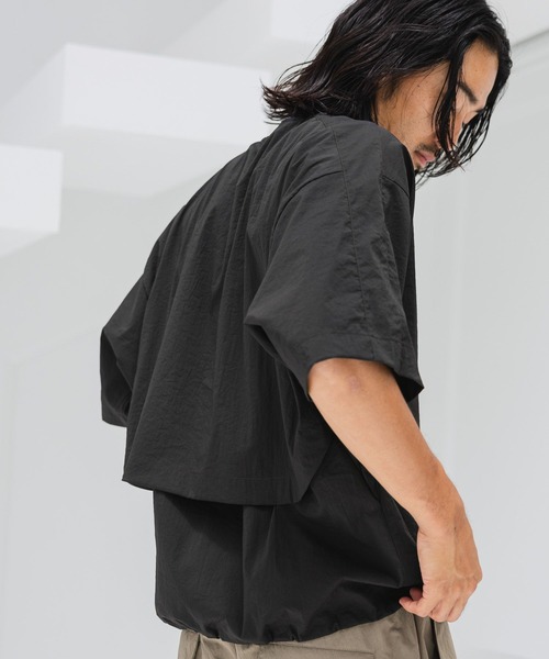 HEREIAM(ヘレイアム)の「【HEREIAM MEN】速乾&イージーケア&接触冷感&軽量/マイクロメッシュプルオーバー(Tシャツ/カットソー・メンズ・チャコール/ブラック・MEDIUM/LARGE)」の20枚目の写真
