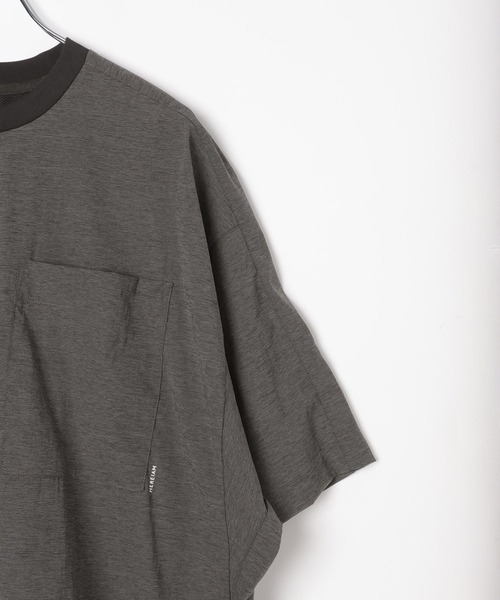 HEREIAM(ヘレイアム)の「【HEREIAM MEN】速乾&イージーケア&接触冷感&軽量/マイクロメッシュプルオーバー(Tシャツ/カットソー・メンズ・チャコール/ブラック・MEDIUM/LARGE)」の14枚目の写真