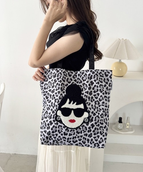 HAPPY FACE(ハッピーフェイス)の「EMMA 顔相良刺?新トート ヒョウGY(トートバッグ・レディース・レオパード・ONE SIZE)」の1枚目の写真