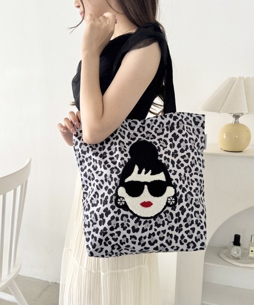 HAPPY FACE(ハッピーフェイス)の「EMMA 顔相良刺?新トート ヒョウGY(トートバッグ・レディース・レオパード・ONE SIZE)」の2枚目の写真