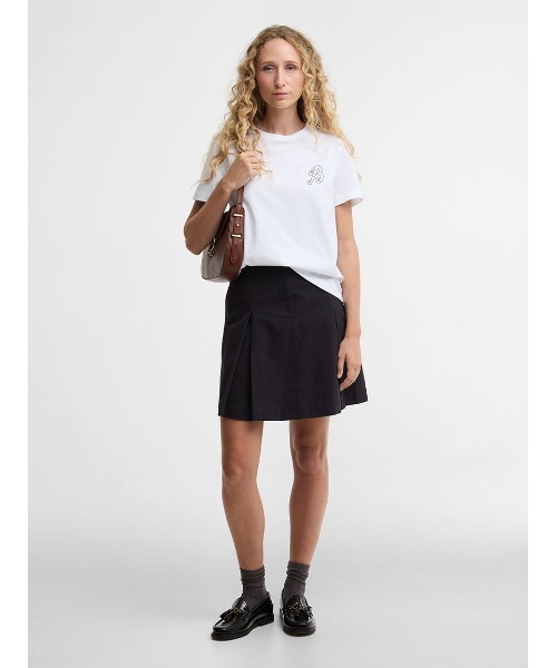 Barbour（バブアー）の「Rosalie ポイント刺繍Tシャツ（レディース）（Tシャツ/カットソー・レディース・ホワイト/ネイビー・10/8）」の3枚目の写真
