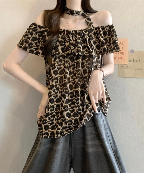 LUCPY(ラクピー)の「レオパード柄オフショルダーフリルブラウス(シャツ/ブラウス・レディース・レオパード/その他・FREE)」の1枚目の写真