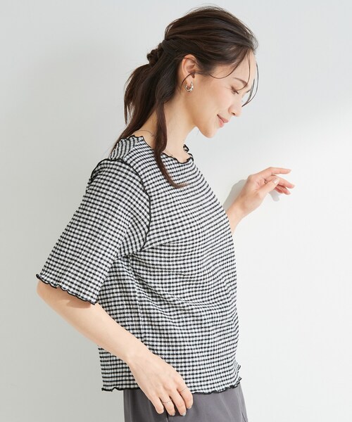 SHOO・LA・RUE(シューラルー)の「カット楊柳ギンガムメローT(Tシャツ/カットソー・レディース・ホワイト系4/チャコールグレー・01/02/04/03)」の6枚目の写真