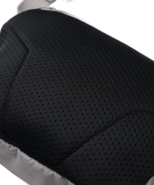 SALOMON（サロモン）の「ACS WAIST PACK SMALL　LC3046300（ショルダーバッグ・メンズ・グレー・FREE）」の4枚目の写真