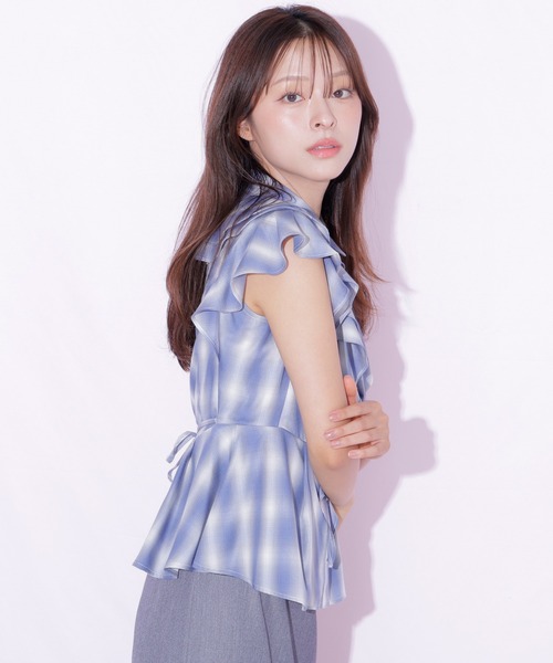 JILL by JILL STUART(ジルバイジルスチュアート)の「襟付きラッフルブラウス(シャツ/ブラウス・レディース・レッド系その他/ブラック系その他/ブルー系その他・FREE)」の16枚目の写真