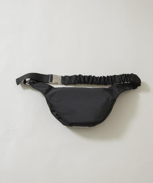 OUTDOOR PRODUCTS(アウトドアプロダクツ)の「OUTDOOR PRODUCTS/【別注】OUTDOOR PRODUCTS Sling Bag(ボディバッグ/ウエストポーチ・レディース・ベージュ/ブラック・F)」の4枚目の写真