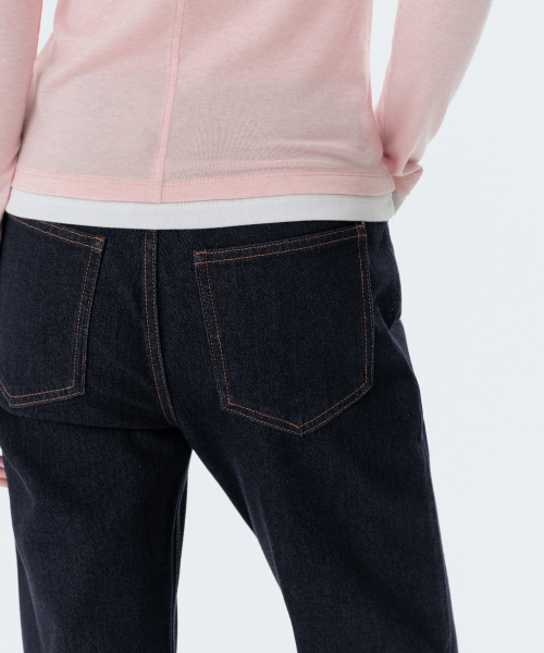 MUSINSA STANDARD WOMAN（ムシンサスタンダードウーマン）の「ウィメンズエッセンシャルストレートデニムパンツ[ディープインディゴ]（デニムパンツ・レディース・その他・24/25/26/27/28/29/30）」の6枚目の写真