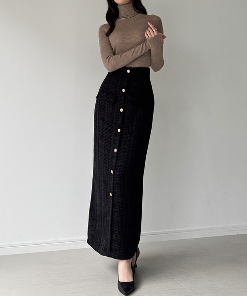 junoah(ジュノア)の「ふわふわツイードIラインスカート(スカート・レディース・グレー/アイボリー/ブラック・SMALL/MEDIUM/LARGE)」の1枚目の写真