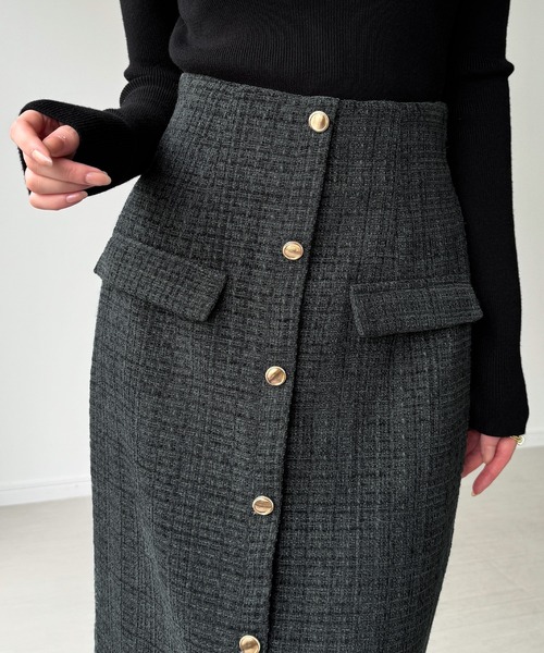 junoah(ジュノア)の「ふわふわツイードIラインスカート(スカート・レディース・グレー/アイボリー/ブラック・SMALL/MEDIUM/LARGE)」の6枚目の写真