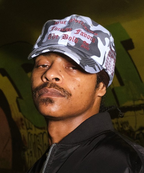HUF（ハフ）の「OLYMPIA 6 PANEL HAT（キャップ・メンズ・ブラック/カモフラージュ・O/S）」の2枚目の写真