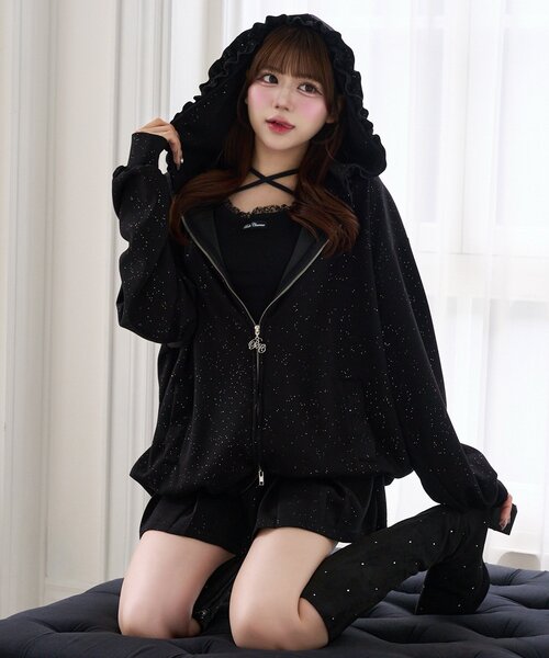 Belle Charme(ベルシャルム)の「【Belle Charme】Sparkle Pleats Skirt(スカート・レディース・ブラック/チャコールグレー/ピンク・FREE)」の4枚目の写真
