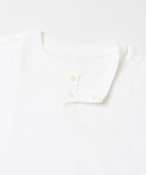 THE GOODLAND MARKET（ザグッドランドマーケット）の「armi　[HARD MAN] HENLYNECK TEE（Tシャツ/カットソー・メンズ・ホワイト・3/4/5/6）」の6枚目の写真