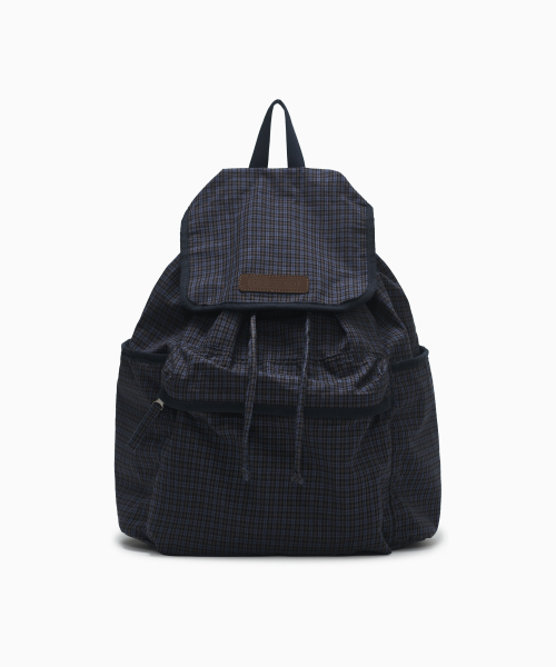 OHESHIO(オヘシオ)の「CONTRAST BACKPACK, NAVY CHECK(バックパック/リュック・レディース・その他・FREE)」の2枚目の写真