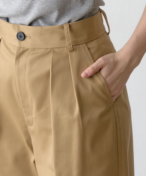 SHENERY(シーナリー)の「【LUALY】タックチノパンツ(チノパンツ・レディース・ブラック/ベージュ・38/36)」の21枚目の写真