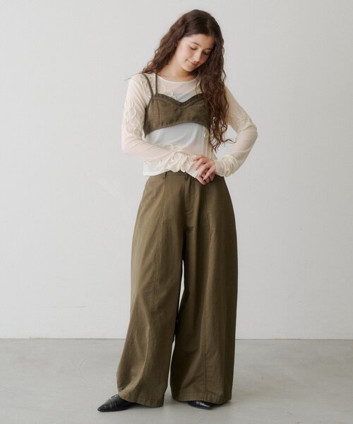 Kastane(カスタネ)の「【WEB限定】フラワーコード刺繍シアーTOPS(Tシャツ/カットソー・レディース・アイボリー/ブラック・FREE)」の8枚目の写真