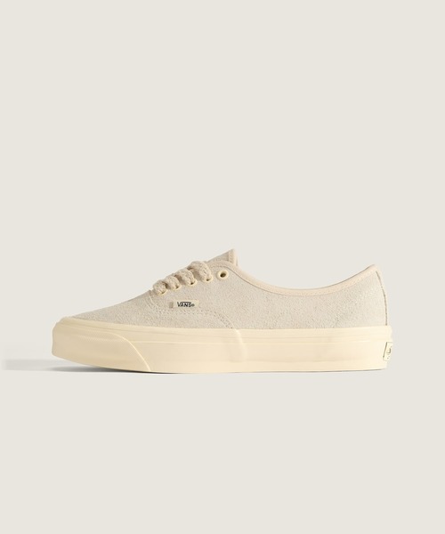 VANS(バンズ)の「VANS PREMIUM オーセンティック ヘアリースエード / LX Authentic 44 HAIRY SUEDE CREME BRULEE VN000Z6RCHW1(スニーカー・メンズ・オフホワイト・4.5/5/5.5/6/6.5/7/7.5/8/8.5/9/9.5/10/10.5/11/12)」の2枚目の写真