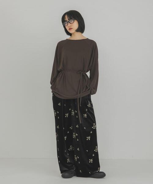 KBF(ケイビーエフ)の「ルーズシアートップス+ストラップ(Tシャツ/カットソー・レディース・ベージュ/ブラウン/オフホワイト・ONE)」の17枚目の写真