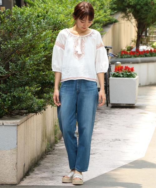 Another Edition（アナザーエディション）の「エンブロイダリープルオーバー ◆（シャツ/ブラウス・レディース・オフホワイト/ブラック/オレンジ・FREE）」の13枚目の写真