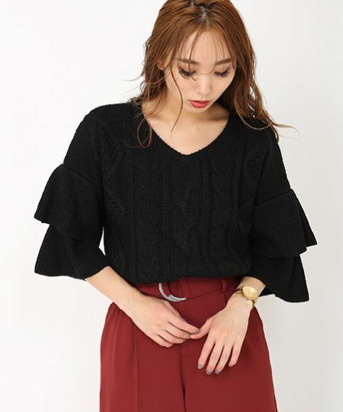 ENVYM（アンビー）の「ティアードシアースリーブケーブルＫＮＩＴ（ニット/セーター・レディース・ホワイト/ブラック/グリーン/ボルドー・FREE）」の11枚目の写真