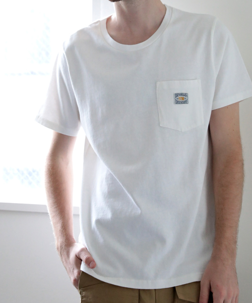 Denime（ドゥニーム）の「ヘビーウェイト天竺ピグメントポケットTシャツ（Tシャツ/カットソー・メンズ・オレンジ/ベージュ/ブラック/グリーン/オフホワイト・LARGE/MEDIUM/X-LARGE）」の14枚目の写真