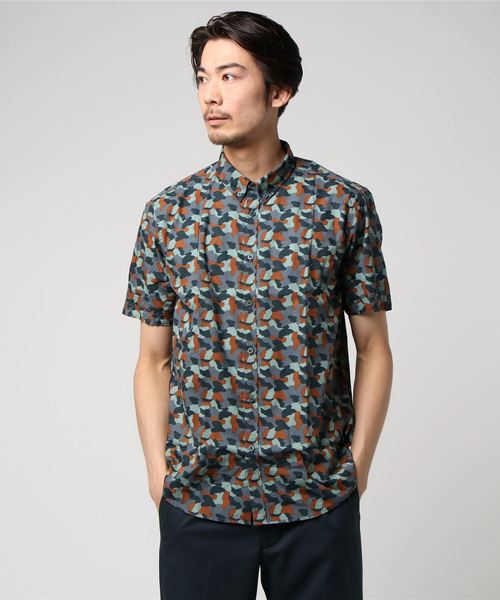 merc london(メルクロンドン)の「カモフラ半袖シャツ(シャツ/ブラウス・メンズ・ブルー/カーキ・SMALL/MEDIUM/LARGE/X-SMALL)」の1枚目の写真
