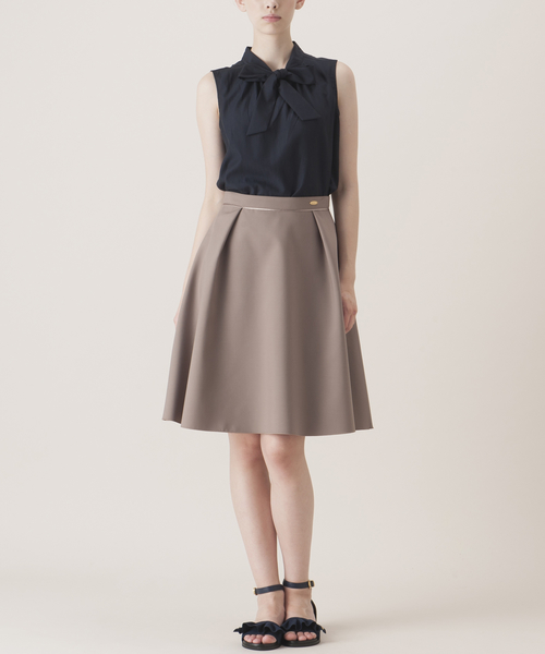 BLUE LABEL CRESTBRIDGE（ブルーレーベルクレストブリッジ）の「ダブル