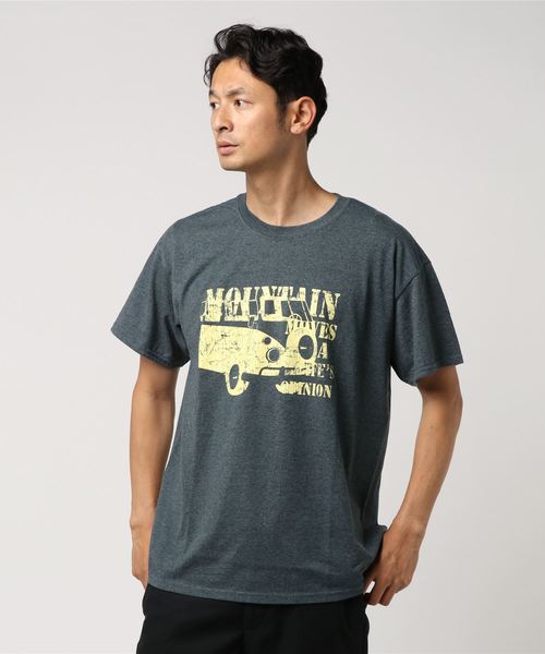 GILDAN(ギルダン)の「GILDAN/ギルダン プリントTEE CAR(Tシャツ/カットソー・メンズ・ダークグレー/ホワイト・MEDIUM/X-LARGE/LARGE)」の2枚目の写真