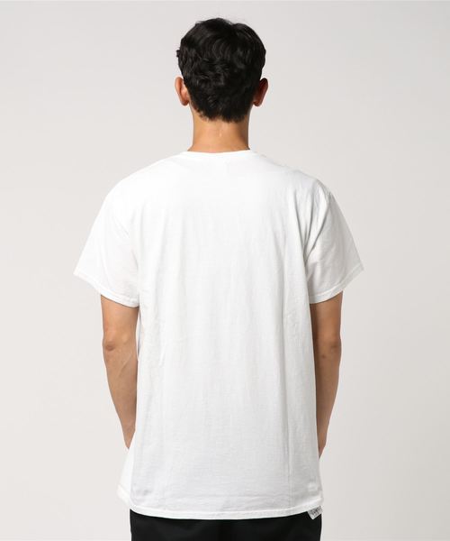 GILDAN(ギルダン)の「GILDAN/ギルダン プリントTEE CAR(Tシャツ/カットソー・メンズ・ダークグレー/ホワイト・MEDIUM/X-LARGE/LARGE)」の4枚目の写真