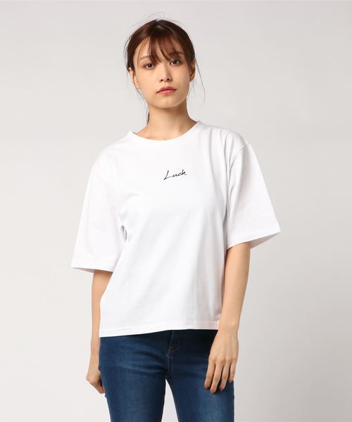 ottilie(オティーリエ)の「ちびLUCKプリントTシャツ(Tシャツ/カットソー・レディース・オフホワイト/ブラック/チャコールグレー/ピンク・FREE)」の9枚目の写真